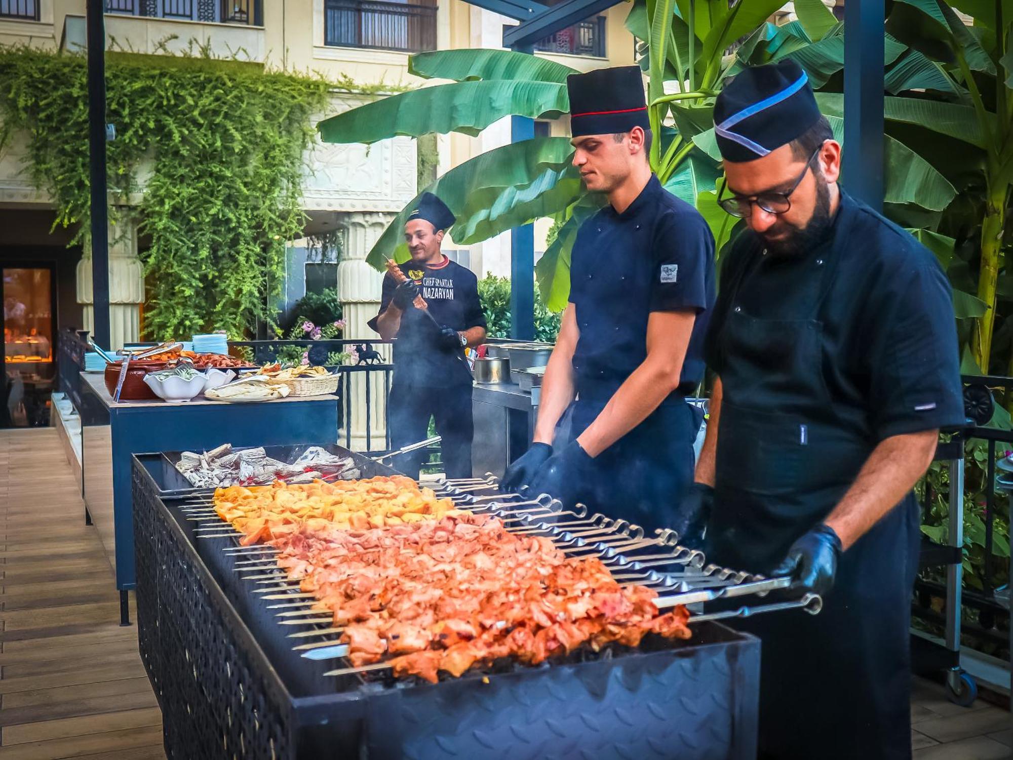 Argisht Partez Hotel All Inclusive And Beach ゴールデンサンド エクステリア 写真