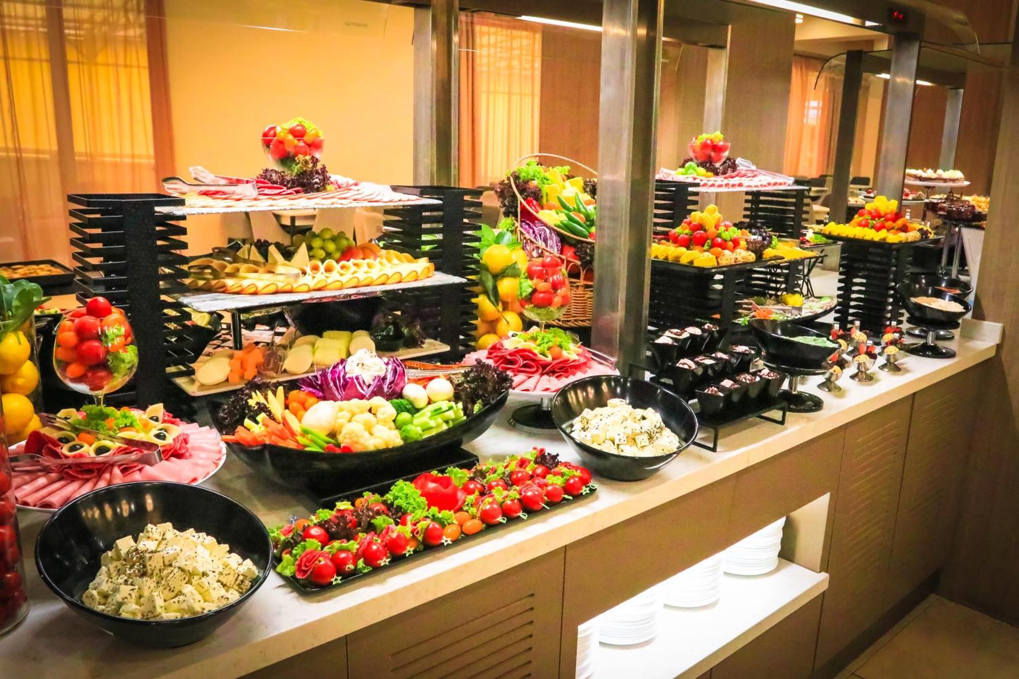 Argisht Partez Hotel All Inclusive And Beach ゴールデンサンド エクステリア 写真